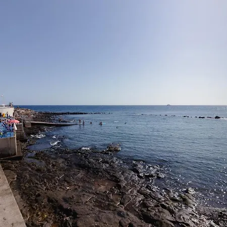 Arinaga Playa 3 דירה